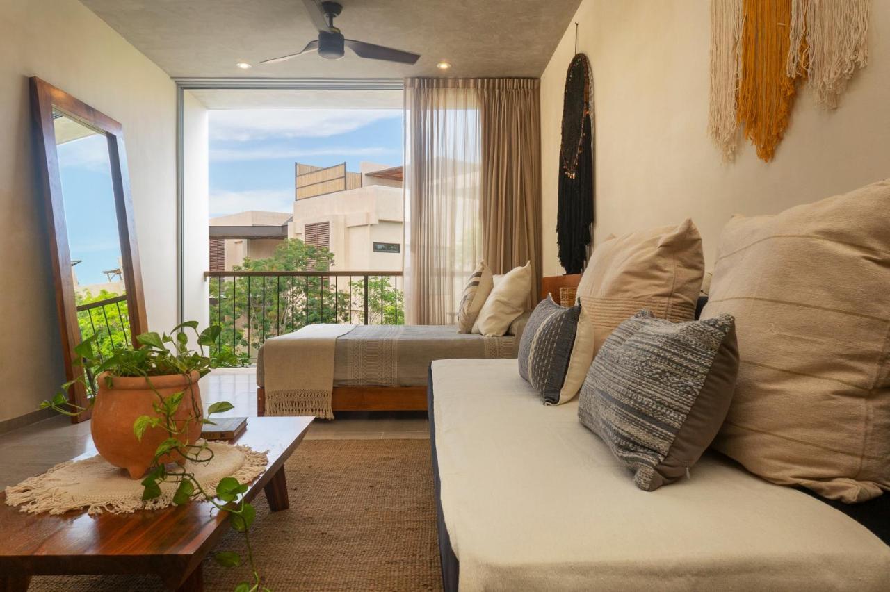 Private Pool And Roof Top For 3 In La Veleta Tulum Bagian luar foto