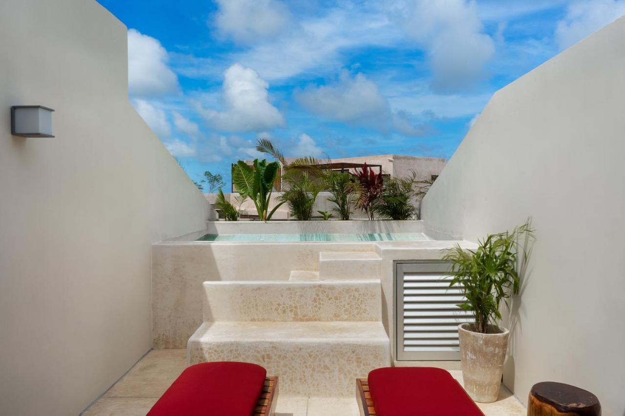 Private Pool And Roof Top For 3 In La Veleta Tulum Bagian luar foto